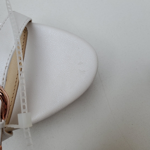 Katy Perry heels - Picture 4 of 4